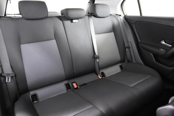 Mercedes-Benz A-Klasse 180 Business Solution *1ste Eigenaar*Stoelverwarming*Camera*