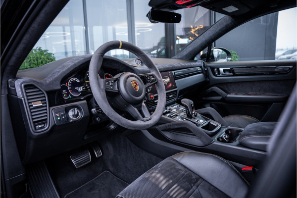 Porsche Cayenne Coupé 4.0 Turbo GT - Mahogany Metallic | Sport Chrono + | Alcantara | Bose | Memory