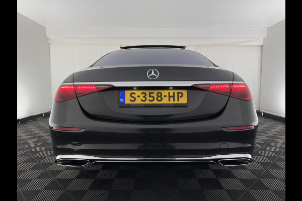 Mercedes-Benz S-Klasse 580 e 4MATIC Lang [ Plug-In ] (INCL-BTW) Aut. *PANO | NAVI-FULLMAP | DISTRONIC | BURMESTER-AUDIO | TOP-VIEW | KEYLESS | FULL-LED | DIGITAL-COCKPIT | AMBIENT-LIGHT | HEATED/VENTILATED-SEATS |...*