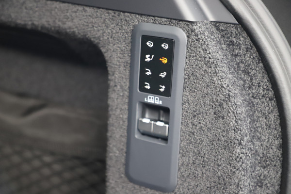 Land Rover Range Rover 3.0 P550e Autobiography | 550PK | Achterasbesturing | Massage | Head-up | Luchtvering | Keyless-go | Meridian signature | Sfeerv