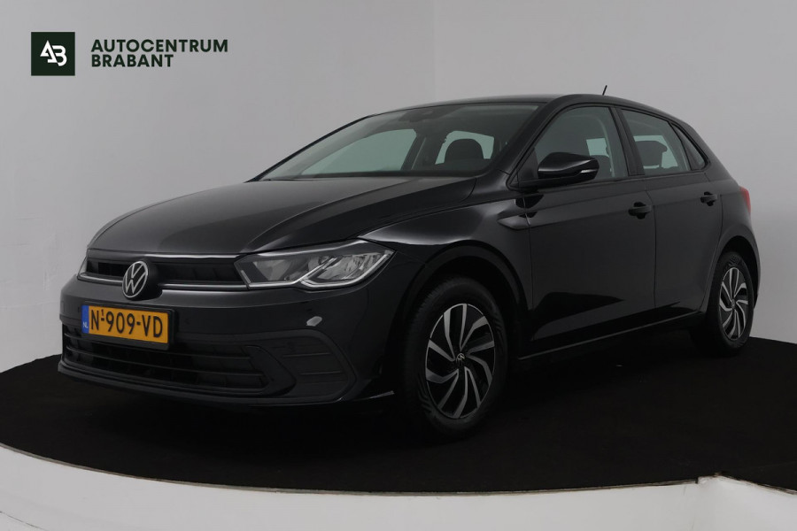 Volkswagen Polo 1.0 TSI Life Business (NAVIGATIE, STOELVERWARMING, ACHTERUITRIJCAMERA, ADAPTIVE CRUISE CONTROL, PARKEERSENSOREN)