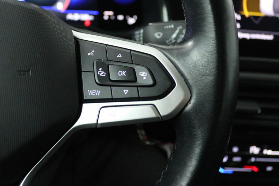 Volkswagen Polo 1.0 TSI Life Business (NAVIGATIE, STOELVERWARMING, ACHTERUITRIJCAMERA, ADAPTIVE CRUISE CONTROL, PARKEERSENSOREN)