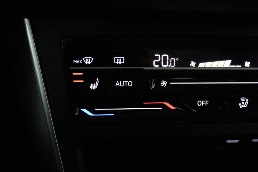 Volkswagen Polo 1.0 TSI Life Business (NAVIGATIE, STOELVERWARMING, ACHTERUITRIJCAMERA, ADAPTIVE CRUISE CONTROL, PARKEERSENSOREN)