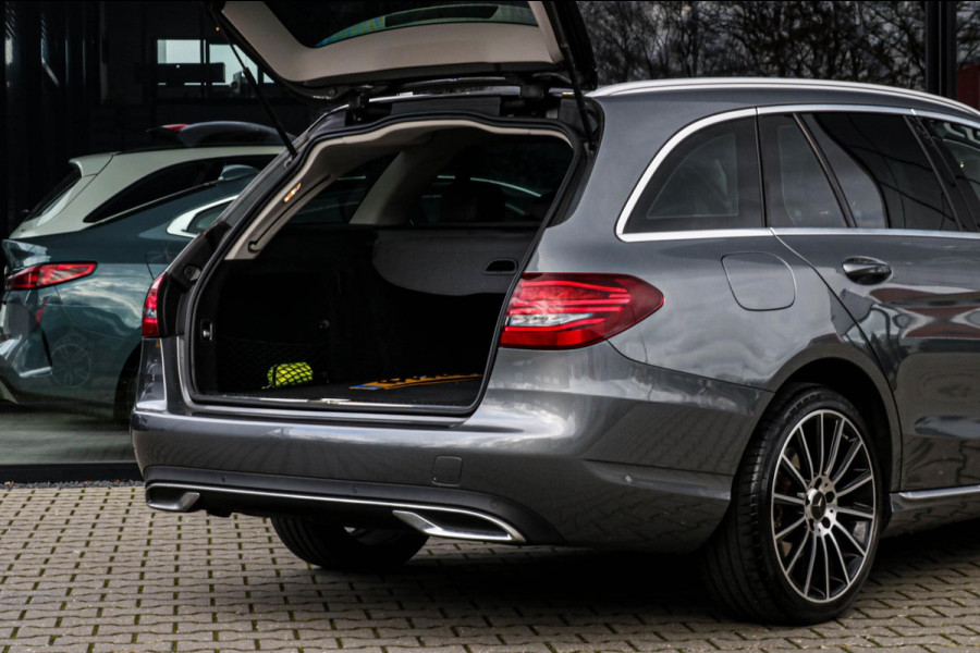 Mercedes-Benz C-Klasse Estate 180 - CARPLAY - NAVI - CAMERA - DEALER ONDERHOUDEN - STOELVERWARMING - SFEERVERLICHTING - DAB+ C180