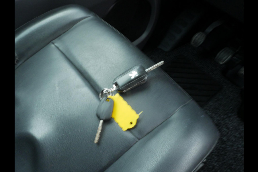 Peugeot Expert 2.0 BlueHDI 120PK, L2, Airco Zo meenemen, zonder garantie