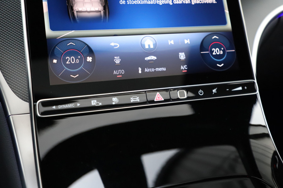 Mercedes-Benz GLC 300e AMG 4-Matic | 313PK | Pano | Keyless-go | Sfeerverlichting | Stuurwielverw. | Digital-light | Trekhaak | Distronic | 2024.