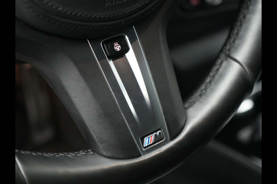 BMW 1-serie 120i M-Sport 179pk Dealer O.H. | Adaptive Cruise | Camera | LED Koplampen | Virtual | Apple Carplay | Sportstoelen & Stuur Verwarmd | Sfeerverlichting | Keyless | DAB |