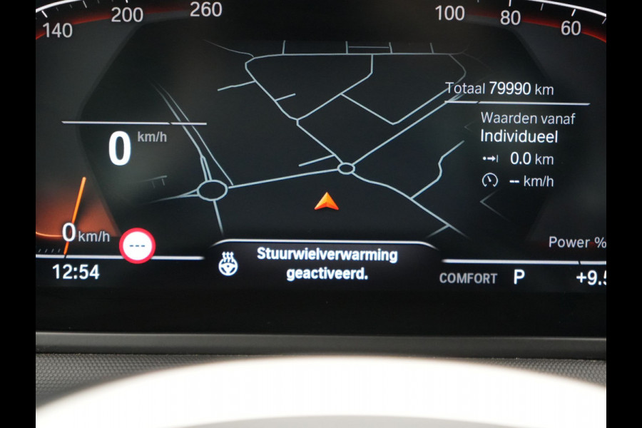 BMW 1-serie 120i M-Sport 179pk Dealer O.H. | Adaptive Cruise | Camera | LED Koplampen | Virtual | Apple Carplay | Sportstoelen & Stuur Verwarmd | Sfeerverlichting | Keyless | DAB |