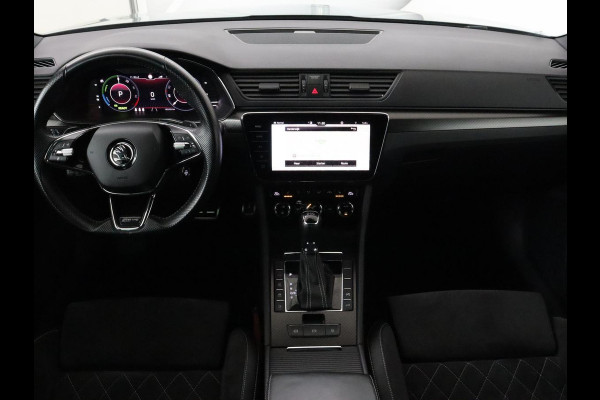 Škoda Superb 1.4 TSI iV Sportline | Trekhaak | 360 Camera | Achterbankverwarming | Adaptive cruise | Alcantara | Matrix LED | Carplay | Keyless | Sportstoelen | Memory | Navigatie | Stuurverwarming | PHEV | Plug In