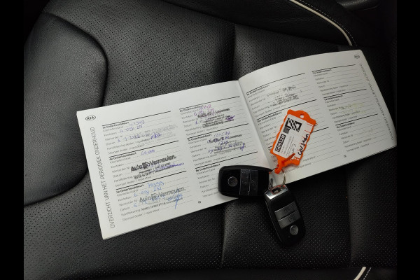 Kia e-Niro Executive 64kWh SOH 100% Leer Elek.Stoel+Memory Warmtepomp Pdc Navi Ecc Camera Apple Carplay Android Auto Stoelverwarming+Koeling Stuurverwarming Lmv Privacy Glas DAB Vess Lane Assist Blind Spot 1e Eigenaar Origineel Nederlandse Auto Zeer compleet!