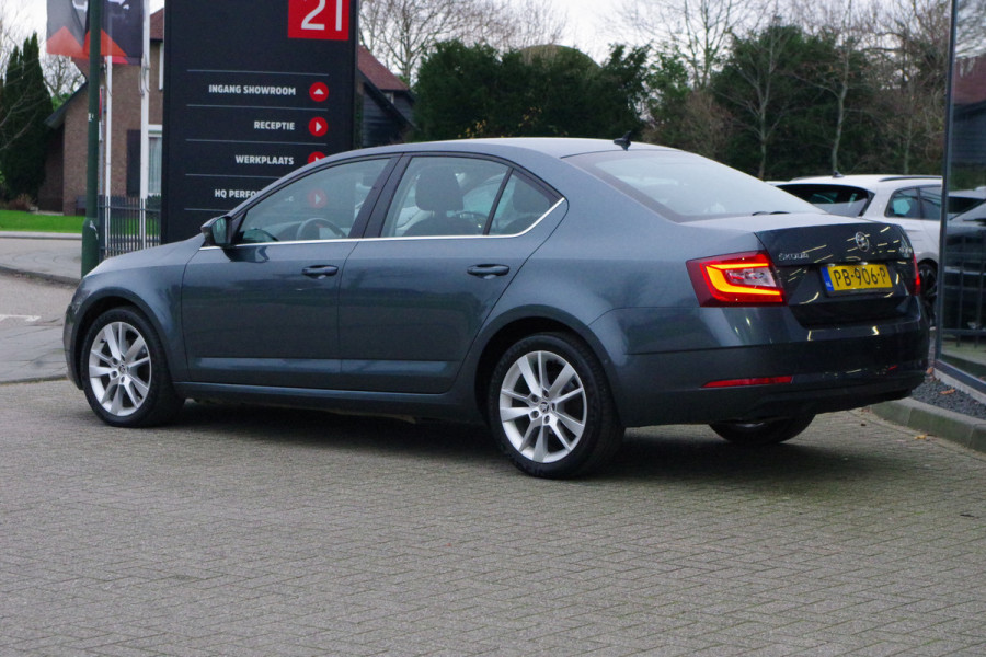 Škoda Octavia 1.0 TSI 115 PK Greentech Style Business, Climate Control, Stoelverwarming,