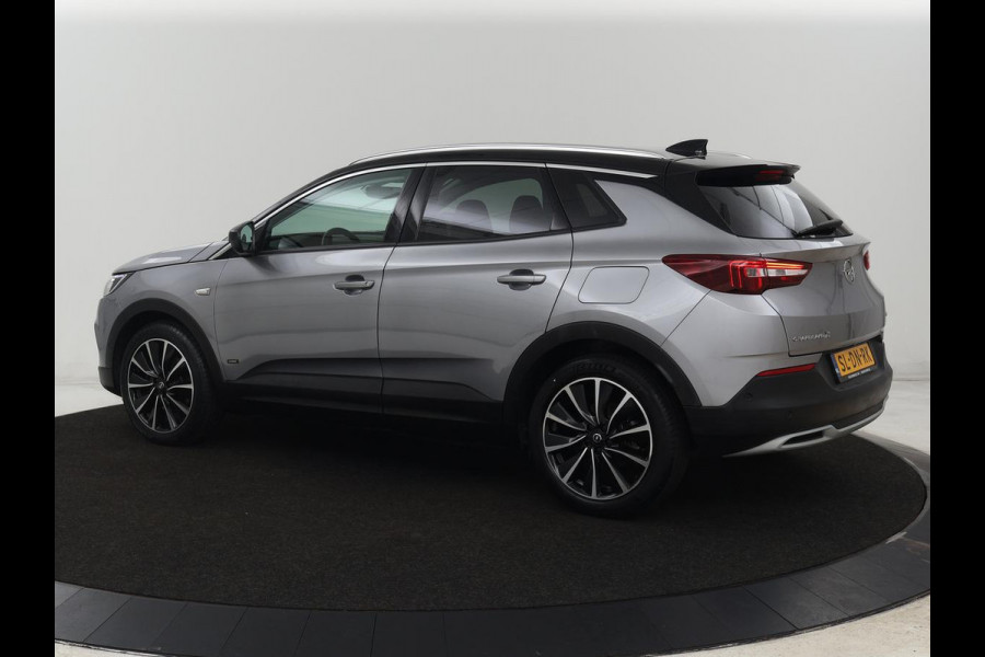 Opel Grandland X 1.6 Turbo Hybrid Ultimate | Stoelventilatie | Leder | 360 Camera | Carplay | Keyless | 19'' | Navigatie | Full LED | Parkeerhulp | Stoelverwarming | PHEV | Plug In