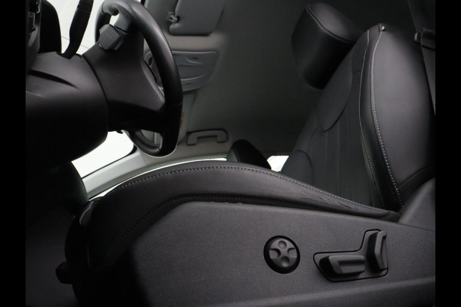 Opel Grandland X 1.6 Turbo Hybrid Ultimate | Stoelventilatie | Leder | 360 Camera | Carplay | Keyless | 19'' | Navigatie | Full LED | Parkeerhulp | Stoelverwarming | PHEV | Plug In