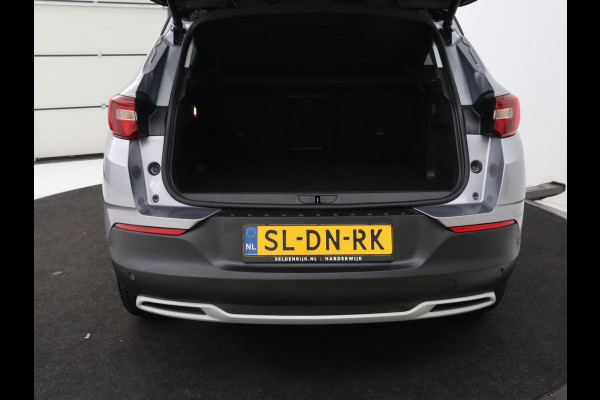 Opel Grandland X 1.6 Turbo Hybrid Ultimate | Stoelventilatie | Leder | 360 Camera | Carplay | Keyless | 19'' | Navigatie | Full LED | Parkeerhulp | Stoelverwarming | PHEV | Plug In