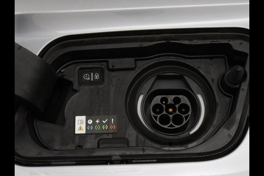 Opel Grandland X 1.6 Turbo Hybrid Ultimate | Stoelventilatie | Leder | 360 Camera | Carplay | Keyless | 19'' | Navigatie | Full LED | Parkeerhulp | Stoelverwarming | PHEV | Plug In