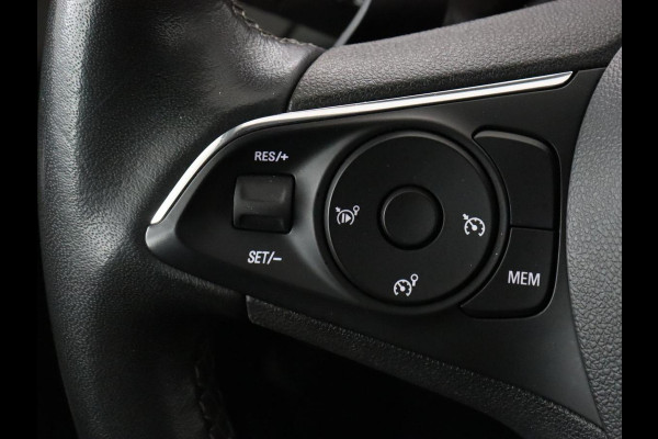 Opel Grandland X 1.6 Turbo Hybrid Ultimate | Stoelventilatie | Leder | 360 Camera | Carplay | Keyless | 19'' | Navigatie | Full LED | Parkeerhulp | Stoelverwarming | PHEV | Plug In