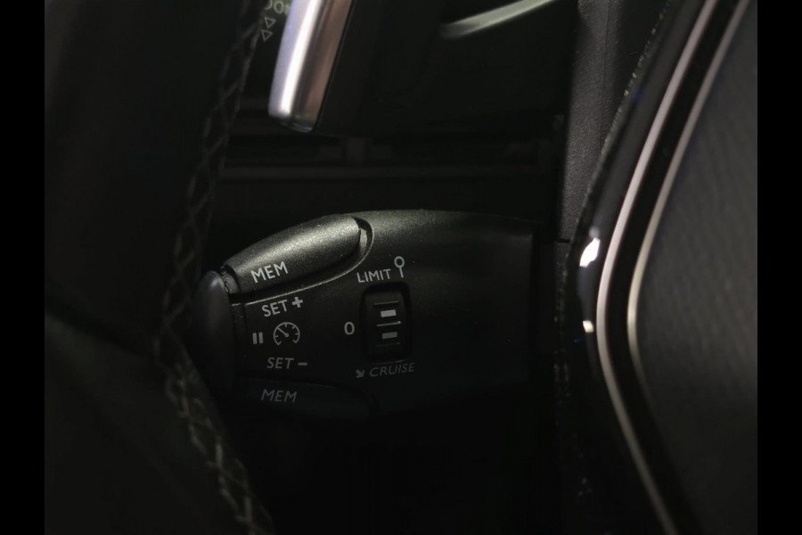 Peugeot 3008 1.2 PureTech Allure|PANO|CAMERA|NAVI