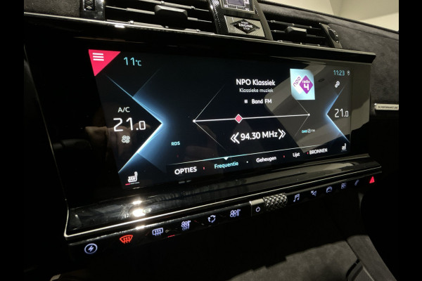 DS 7 Crossback E-Tense Performance Line+ PHEV 225 Panoramadak, Focal Soundsystem, Nightvision, elektr. bediende stoelen