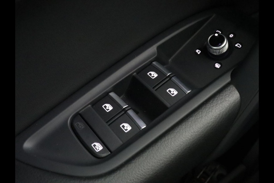 Audi Q5 Sportback 50 TFSIe S edition | Panoramadak | Massage | Sportstoelen | Head-Up | Stoelverwarming | Carplay | Camera | Navigatie | Matrix LED | Virtual Cockpit | PHEV | Plug In