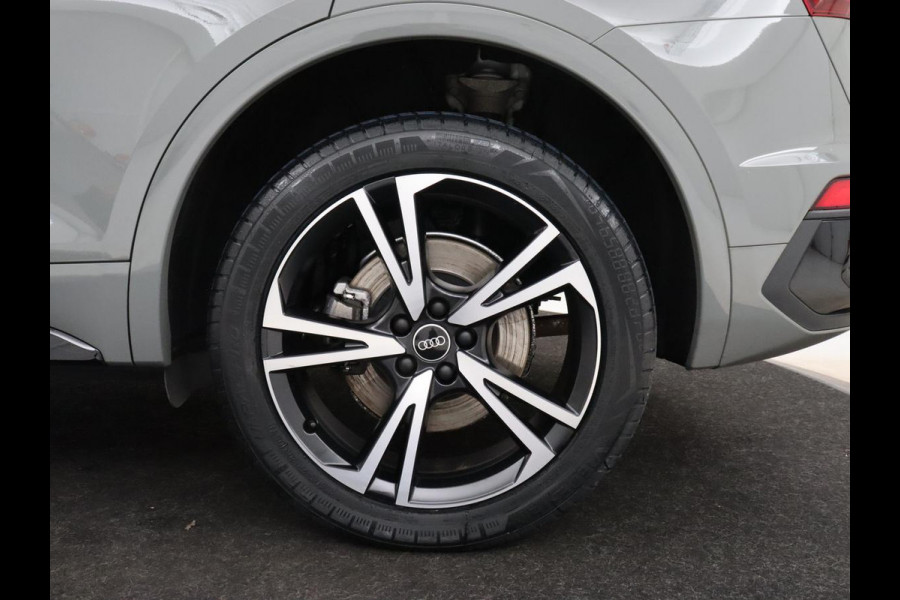 Audi Q5 Sportback 50 TFSIe S edition | Panoramadak | Massage | Sportstoelen | Head-Up | Stoelverwarming | Carplay | Camera | Navigatie | Matrix LED | Virtual Cockpit | PHEV | Plug In