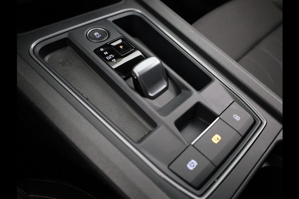 CUPRA Leon 1.4 e-Hybrid VZ Performance 245pk | Panoramadak | Sporstoelen | Navigatie | Verwarmbare voorstoelen | 19 inch Lichtmetalen velgen |