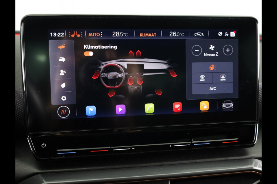 CUPRA Leon 1.4 e-Hybrid VZ Performance 245pk | Panoramadak | Sporstoelen | Navigatie | Verwarmbare voorstoelen | 19 inch Lichtmetalen velgen |