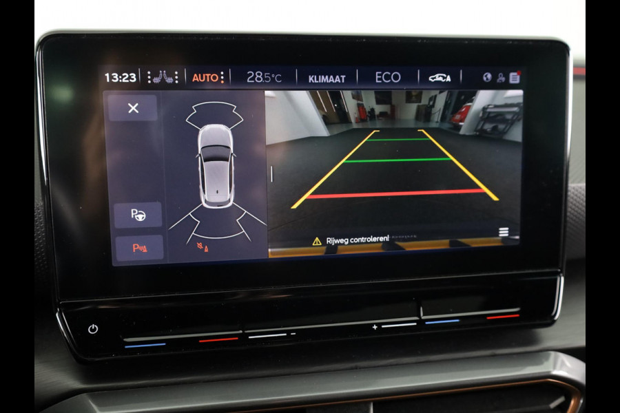 CUPRA Leon 1.4 e-Hybrid VZ Performance 245pk | Panoramadak | Sporstoelen | Navigatie | Verwarmbare voorstoelen | 19 inch Lichtmetalen velgen |