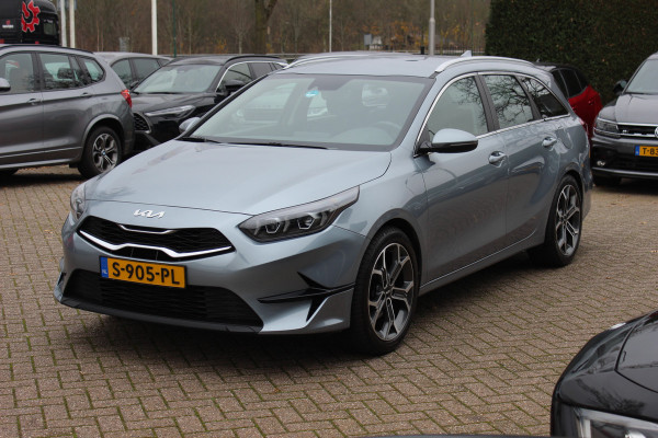 Kia Ceed Sportswagon 1.5 T-GDi DynamicLine / Trekhaak / Camera / Navigatie / 16'' / LED Koplampen / DAB / ACC