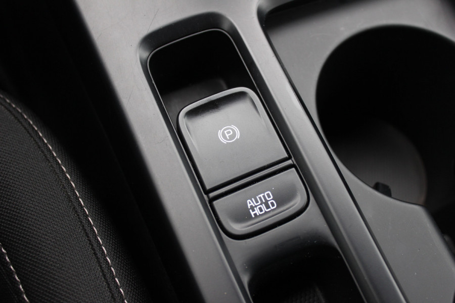 Kia Ceed Sportswagon 1.5 T-GDi DynamicLine / Trekhaak / Camera / Navigatie / 16'' / LED Koplampen / DAB / ACC