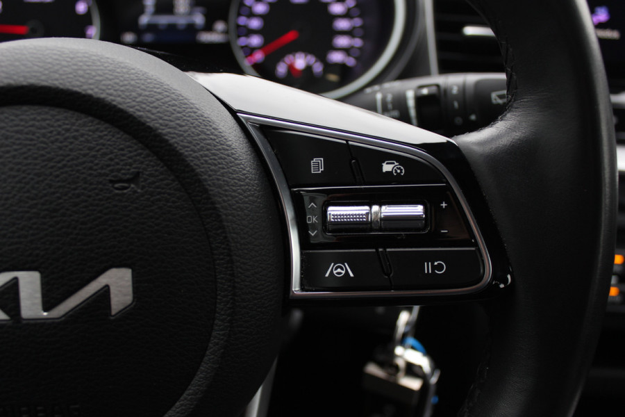 Kia Ceed Sportswagon 1.5 T-GDi DynamicLine / Trekhaak / Camera / Navigatie / 16'' / LED Koplampen / DAB / ACC