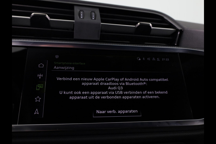 Audi Q3 35 TFSI S edition Competition 150pk| Verlengde garantie | Navigatie | Parkeercamera | 19 inch Lichtmetalen velgen | Apple Carplay/ Android Auto