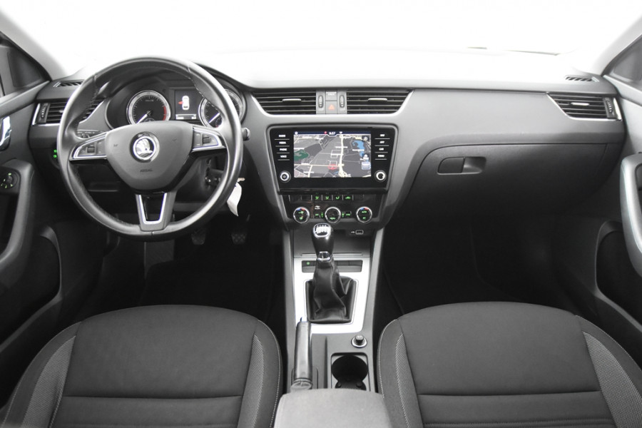 Škoda Octavia Combi 1.0 TSI Ambition Combi *1ste Eigenaar*Navigatie*DAB*Trekhaak*