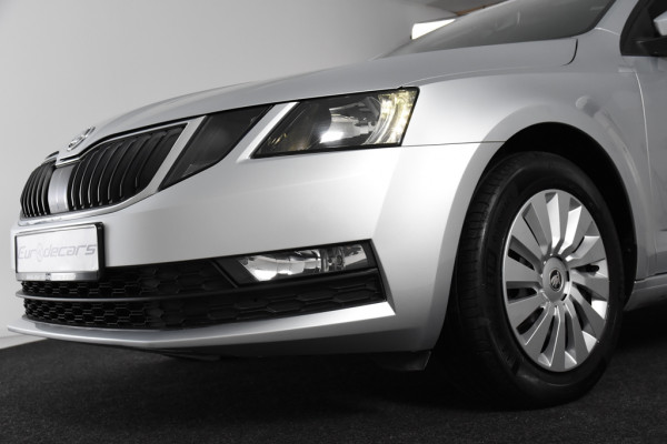 Škoda Octavia Combi 1.0 TSI Ambition Combi *1ste Eigenaar*Navigatie*DAB*Trekhaak*