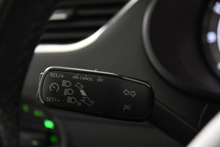 Škoda Octavia Combi 1.0 TSI Ambition Combi *1ste Eigenaar*Navigatie*DAB*Trekhaak*