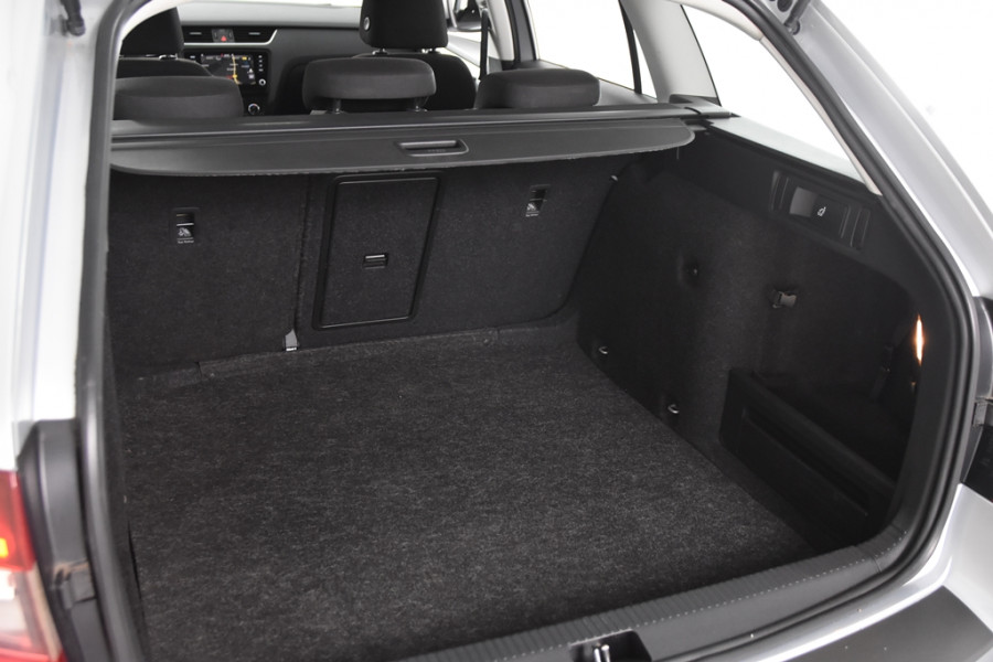 Škoda Octavia Combi 1.0 TSI Ambition Combi *1ste Eigenaar*Navigatie*DAB*Trekhaak*