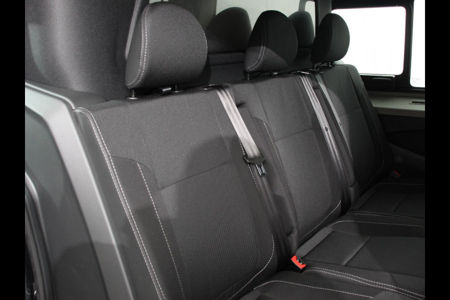 Renault Trafic 2.0 Blue dCi 150 Automaat L2H1 Adv. Dubbel Cabine Navigatie Airco Lichtmetalen velgen Betimmering Trekhaak Camera Parkeer sensoren Dab