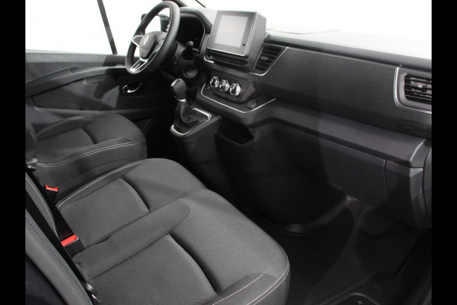 Renault Trafic 2.0 Blue dCi 150 Automaat L2H1 Adv. Dubbel Cabine Navigatie Airco Lichtmetalen velgen Betimmering Trekhaak Camera Parkeer sensoren Dab
