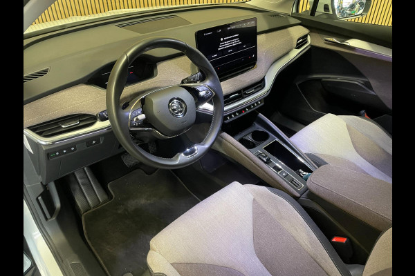Škoda ENYAQ iV 60 First Edition|91% SOH|ELEK. INTERIEUR|STOEL- ,STUURVERW.|ACC|CARPLAY|CAMERA|NAVI|INCL. BTW|1e EIG.|NL- AUTO|