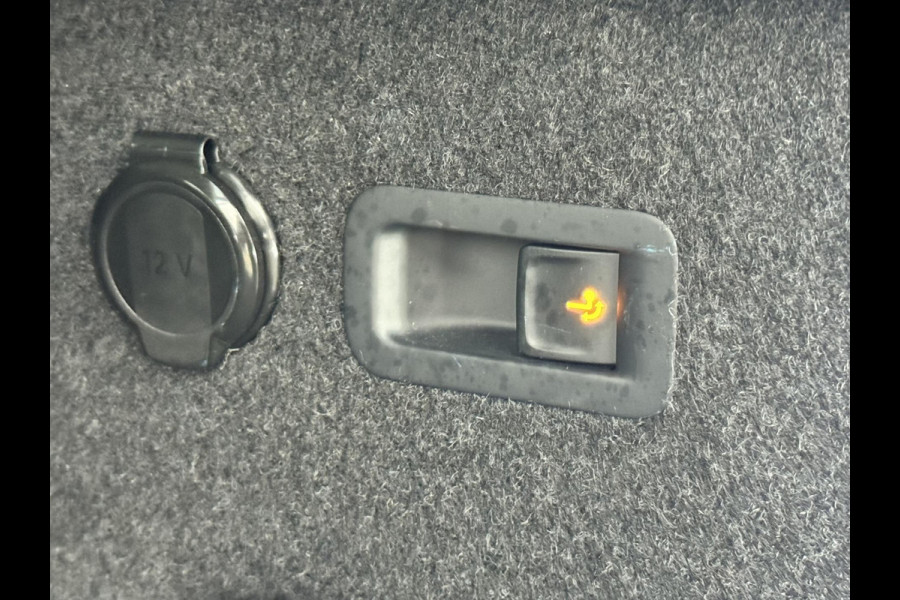 Škoda Kodiaq 1.5 TSI PHEV Business Edition Full LED Adaptive cruis Climate Stoel-Stuurverwarming Apple / Android Navi Camera