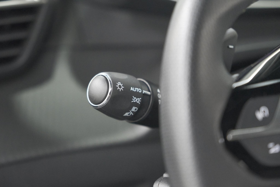 Peugeot 2008 PureTech 130 EAT8 GT | 360 Camera | Stoelmassage | Adaptieve Cruise Control | Dodehoekdetectie