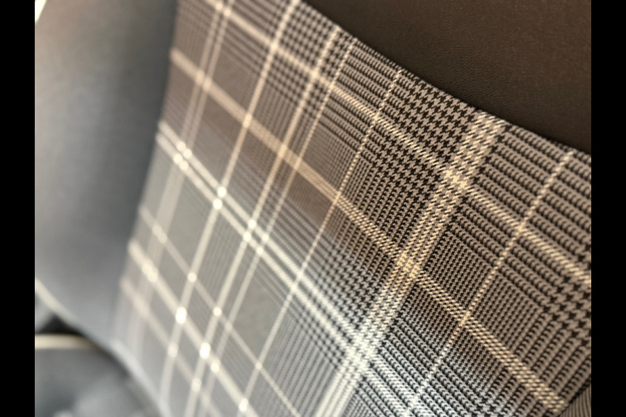 Fiat 500C 0.9 TwinAir Cabrio | Cruise Control | Bluetooth | Dealer onderhouden | Parkeersensoren | Climate Control