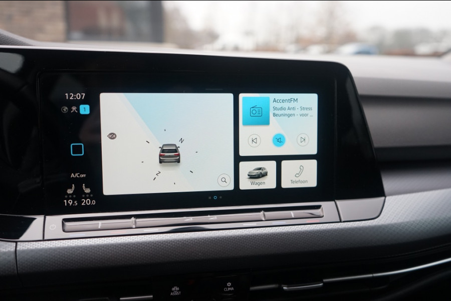 Volkswagen Golf VIII 1.0 TSI Active