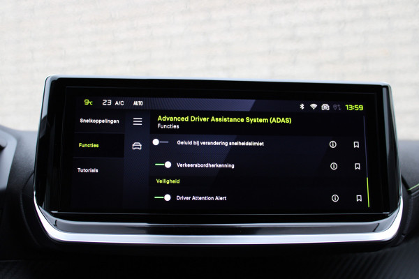 Peugeot 208 Hybrid e-DCS6 GT | Carplay | Led | Cruise | Keyless