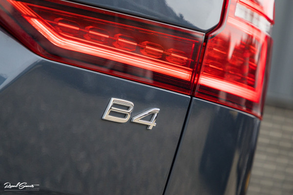 Volvo V60 2.0 B4 Plus Dark | Adaptieve cruise | Memory | Blis | Harman Kardon |