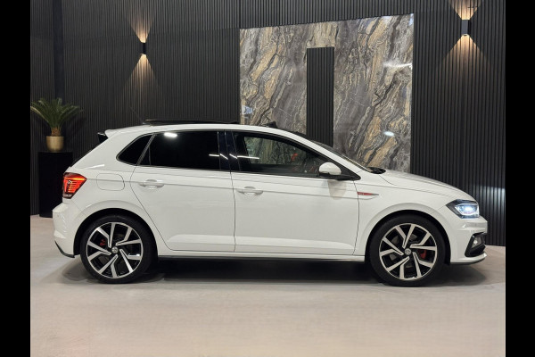 Volkswagen Polo 2.0 TSI GTI|PANO|KEYLESS|SFEER|BOMVOL