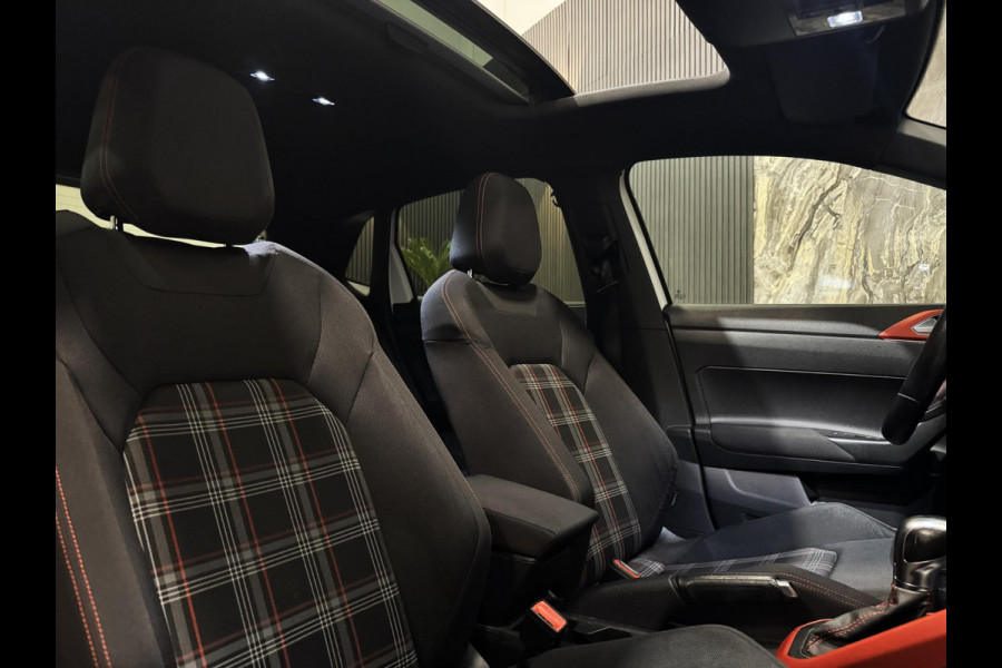 Volkswagen Polo 2.0 TSI GTI|PANO|KEYLESS|SFEER|BOMVOL