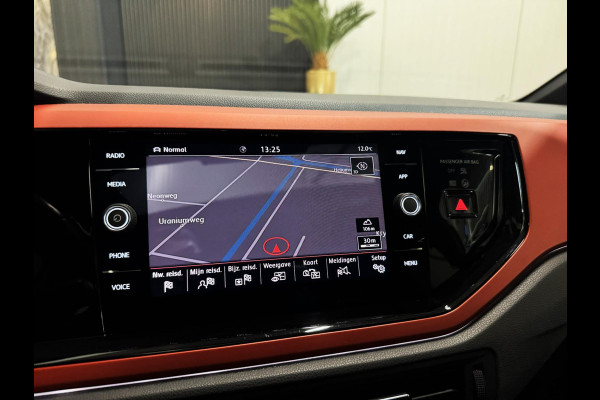 Volkswagen Polo 2.0 TSI GTI|PANO|KEYLESS|SFEER|BOMVOL