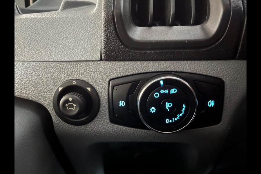 Ford Transit Servicewagen 2.0 TDCI 130pk euro6 L2H2 Trend Sortimo Inrichting Victron v230 Standkachel Trekhaak RIJKLAARPRIJS!