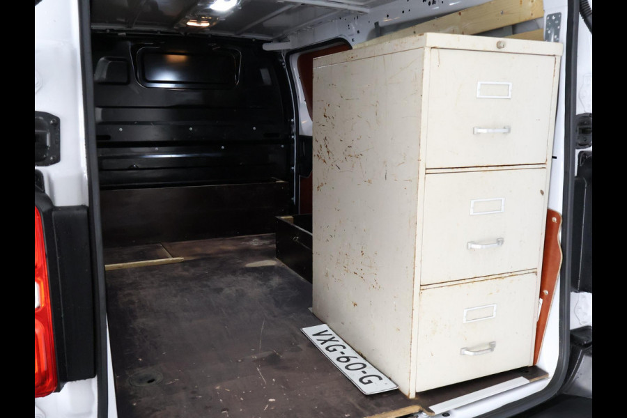 Toyota ProAce Long Worker 2.0 D-4D Live (ex. BTW) | Apple Carplay & AndroidAUTO | Trekhaak | Cruise Control |