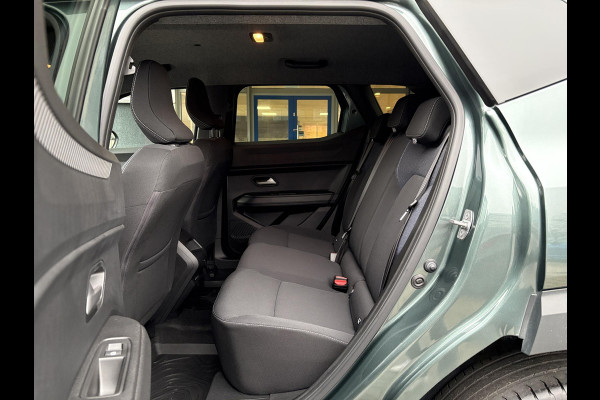 Dacia Duster 1.6 Hybrid Journey 140pk | Achteruitrijcamera | Climate Control | Apple Carplay & Android Auto | LED Verlichting |